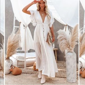 NWT VICI “Anika” maxi dress